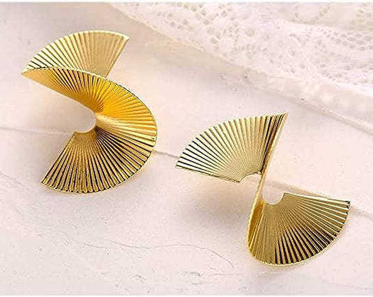Bulk Gold Earrings for Women Exaggerated Sectored Earrings Twisted Earring Jewelry Wholesale